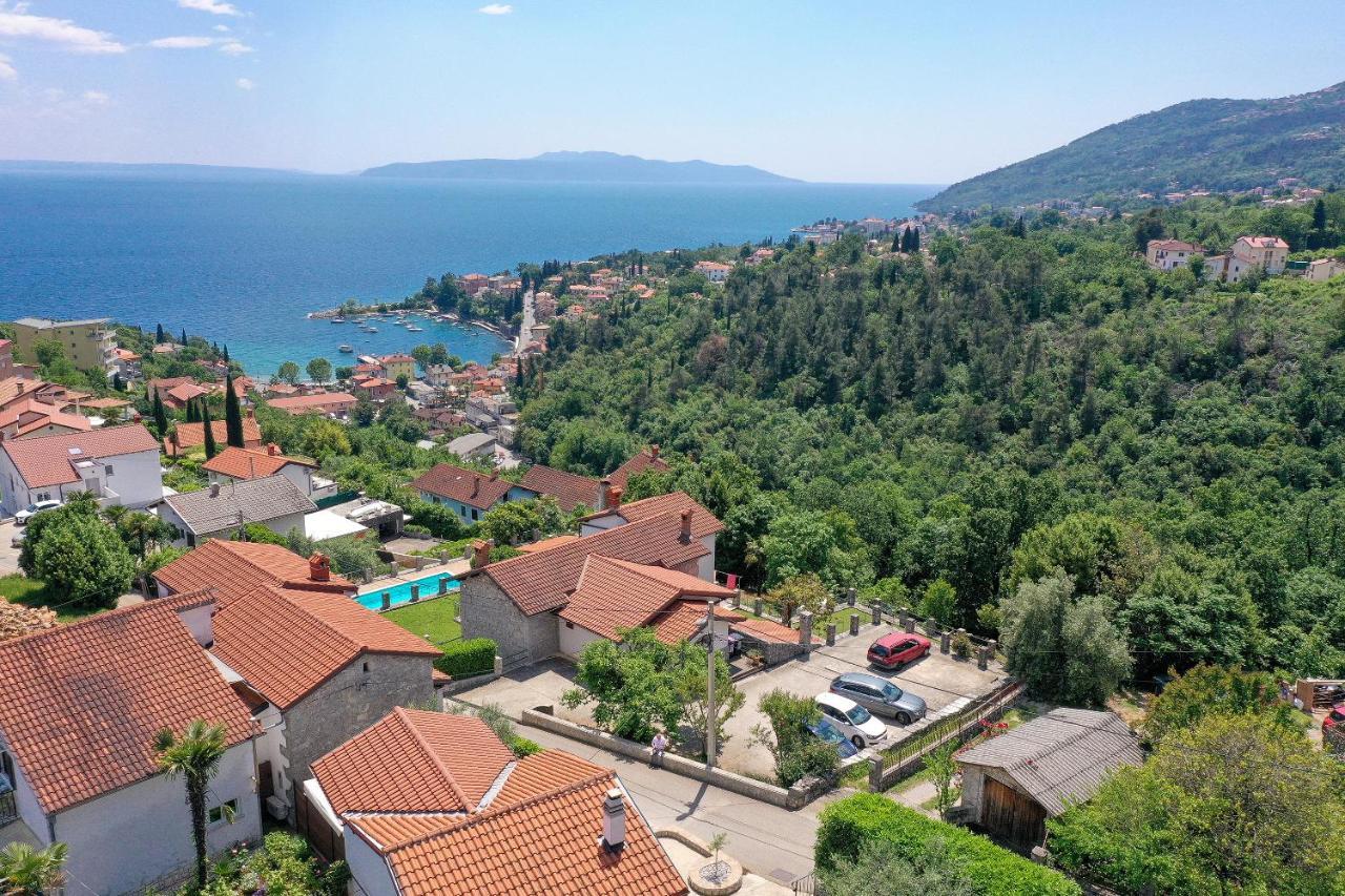 Villa Fani With Jacuzzi Ičići Exterior foto