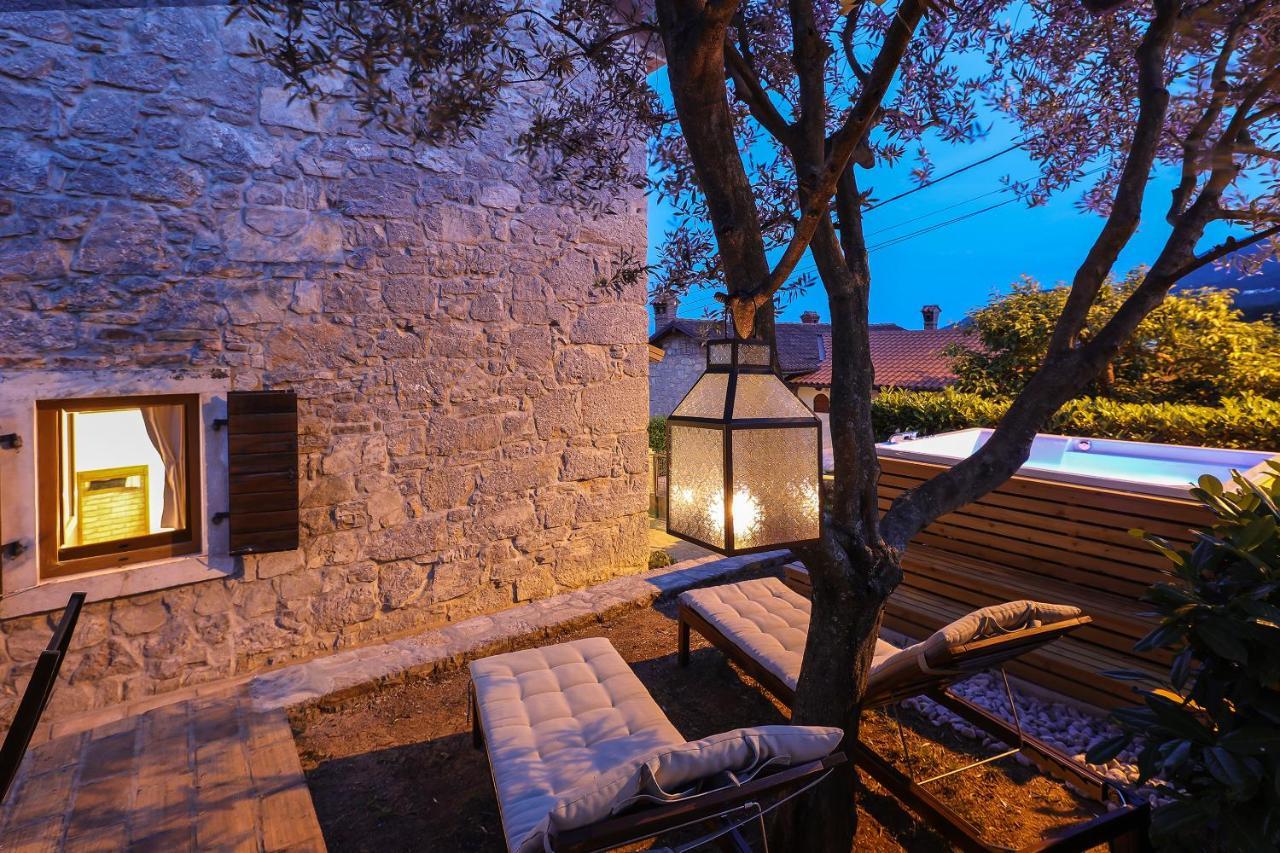 Villa Fani With Jacuzzi Ičići Exterior foto
