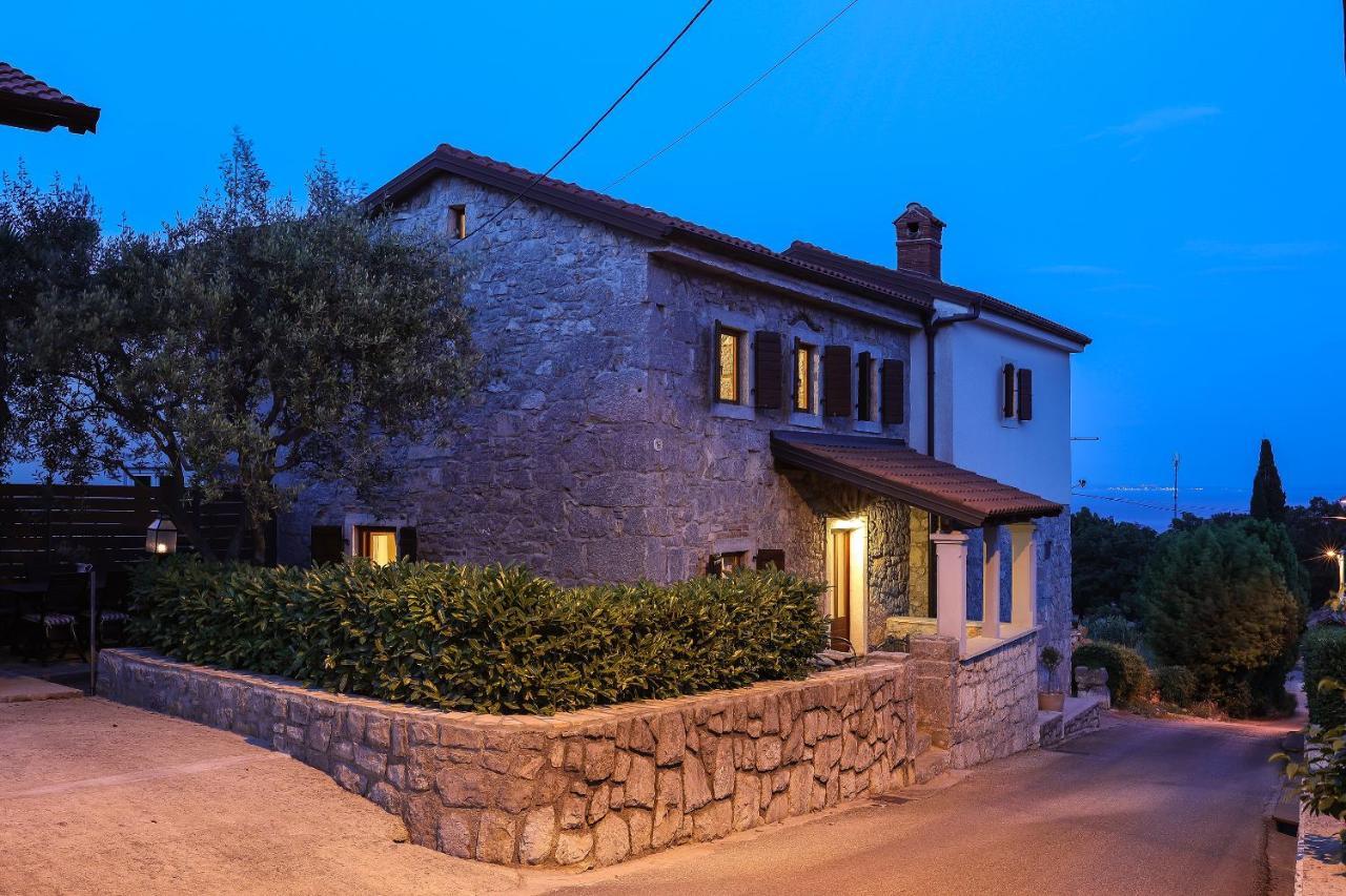 Villa Fani With Jacuzzi Ičići Exterior foto